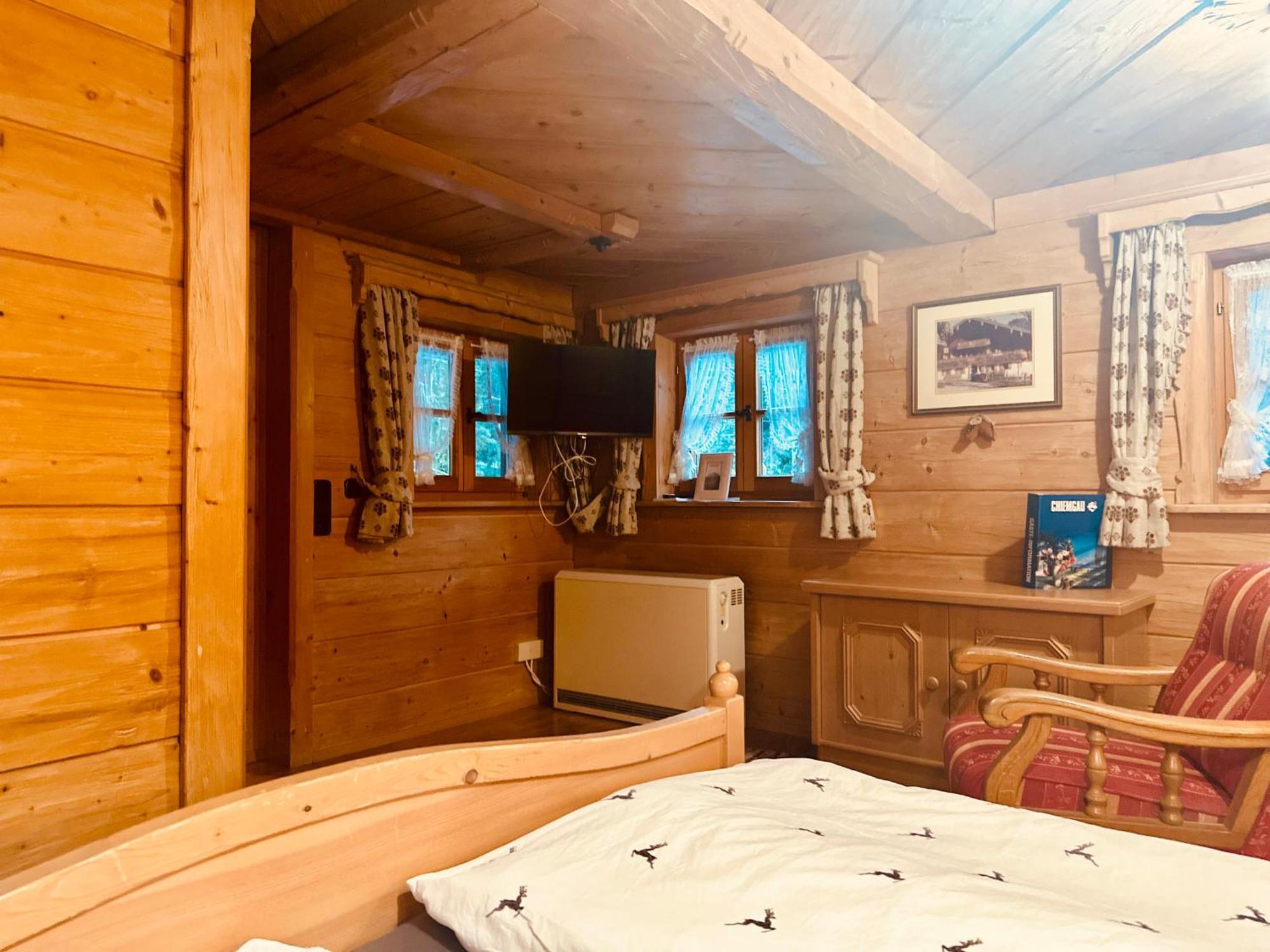 Almbruennerl Die Almhuette Auf Der Raffner Alm Ruhpolding Exteriér fotografie