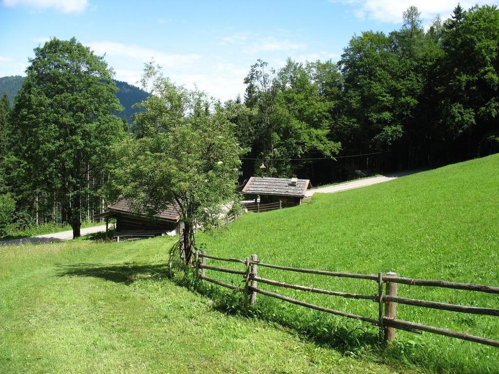Almbruennerl Die Almhuette Auf Der Raffner Alm Ruhpolding Pokoj fotografie